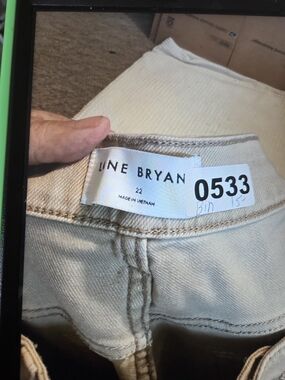 Lane Bryant Cream/Tan Jeans - Size 22